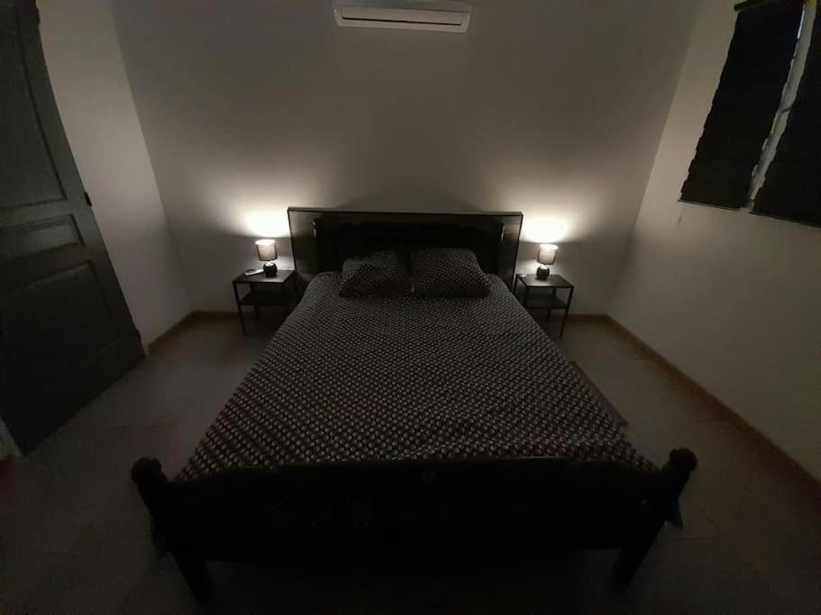 Appartement Spacieux &Tres Calme. Spacious & Very Quiet Apartment. Carros Εξωτερικό φωτογραφία